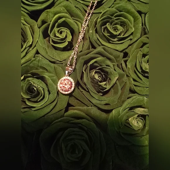 Moissanite 1.0 Ct Sakura Pink Elegant Pendant Necklace - Pretty In Pink- Sparkle - Picture 4 of 8